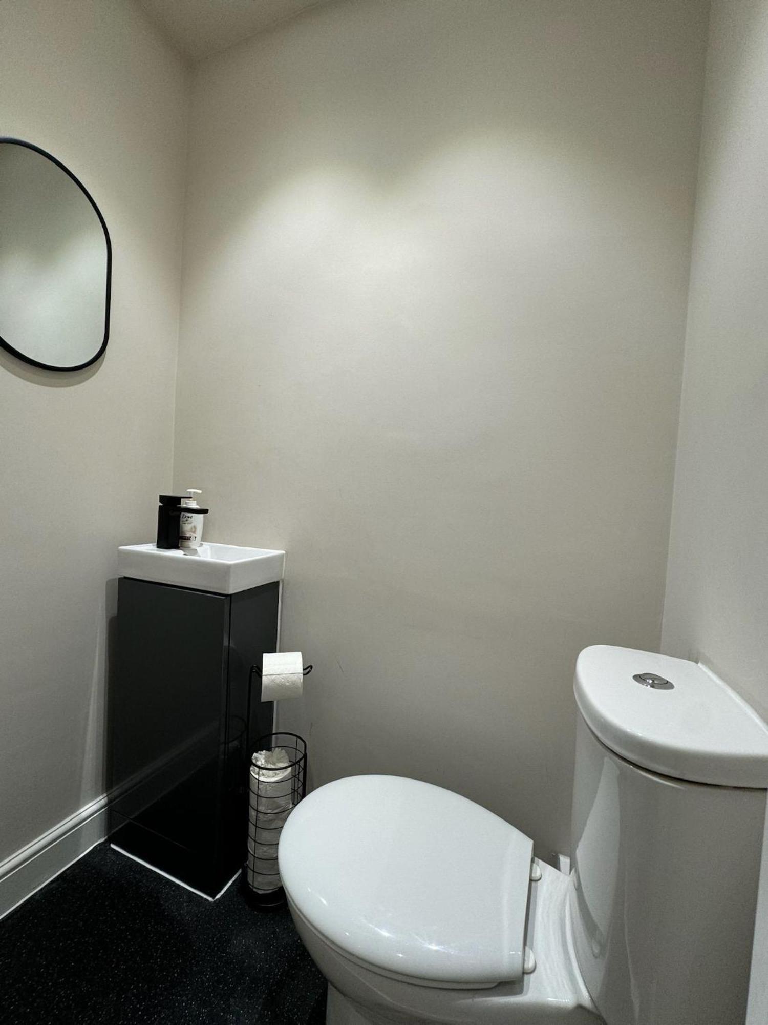 Modern 1Bed Flat In The Heart Of Leeds City Centre Exterior foto